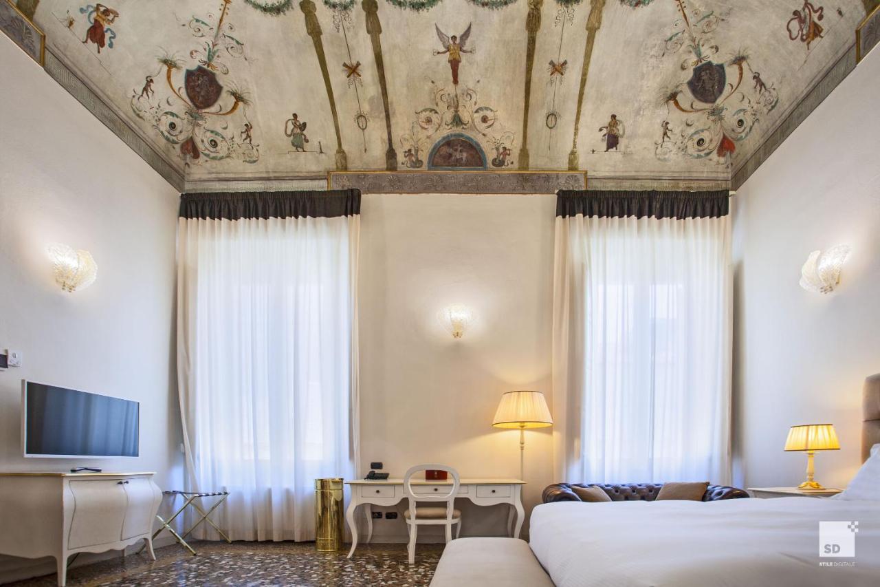 Palazzo Galletti Abbiosi Равена Екстериор снимка